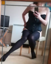 Slim Busty English Escort Northampton NN4