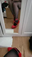 Picture 4 of Sissy Lara